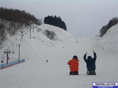 奥入瀬渓流温泉スキー場: 雪と湯の融合が生む新たな旅の形