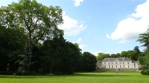  Das Château de Xivray: Ein verstecktes Juwel der Geschichte und des romantischen Charmes!