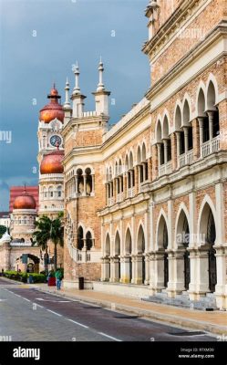 Das Sultan Abdul Samad Gebäude: Ein architecturaler Traum aus der Kolonialzeit!