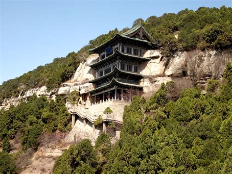  Die Tianlongshan Grotten: Ein faszinierendes Labyrinth buddhistischer Kunst und Geschichte im Herzen von Taiyuan!