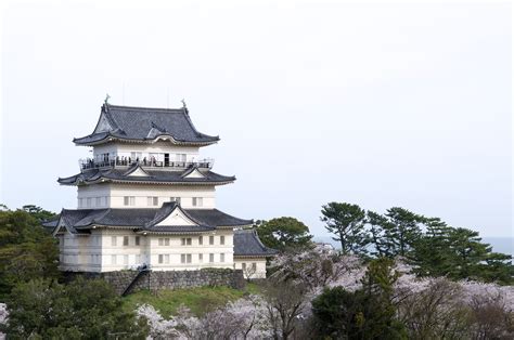 名古屋から小田原：都市間の旅と文化の交差点